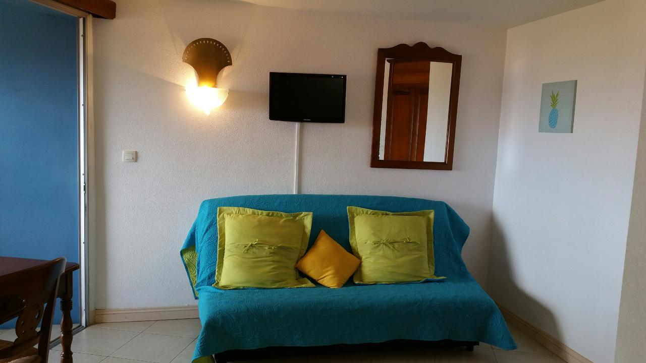 Turquoise Caritan Appartement Sainte-Anne Buitenkant foto