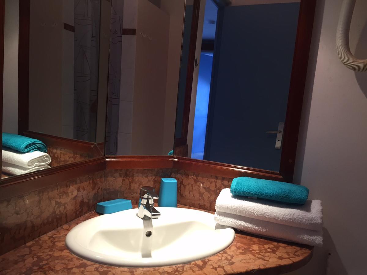 Turquoise Caritan Appartement Sainte-Anne Buitenkant foto